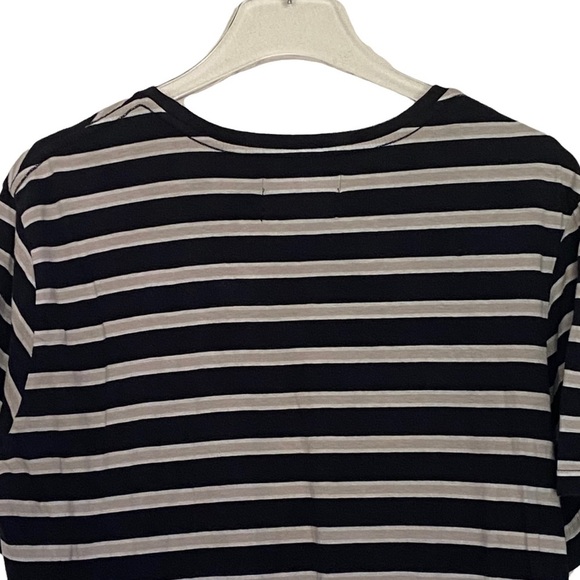 PacSun Black and Beige Striped Tee Scalloped Fit Size Large - Picture 4 of 6